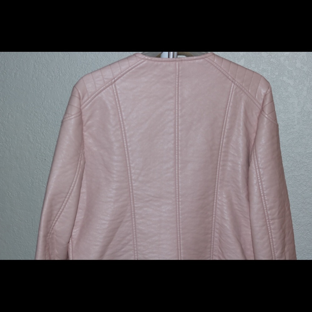 Woman’s jacket - Picture 2 of 8
